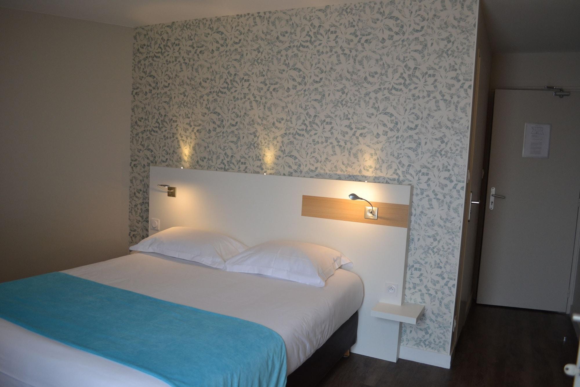 פורניק Brit Hotel Les Alizes מראה חיצוני תמונה