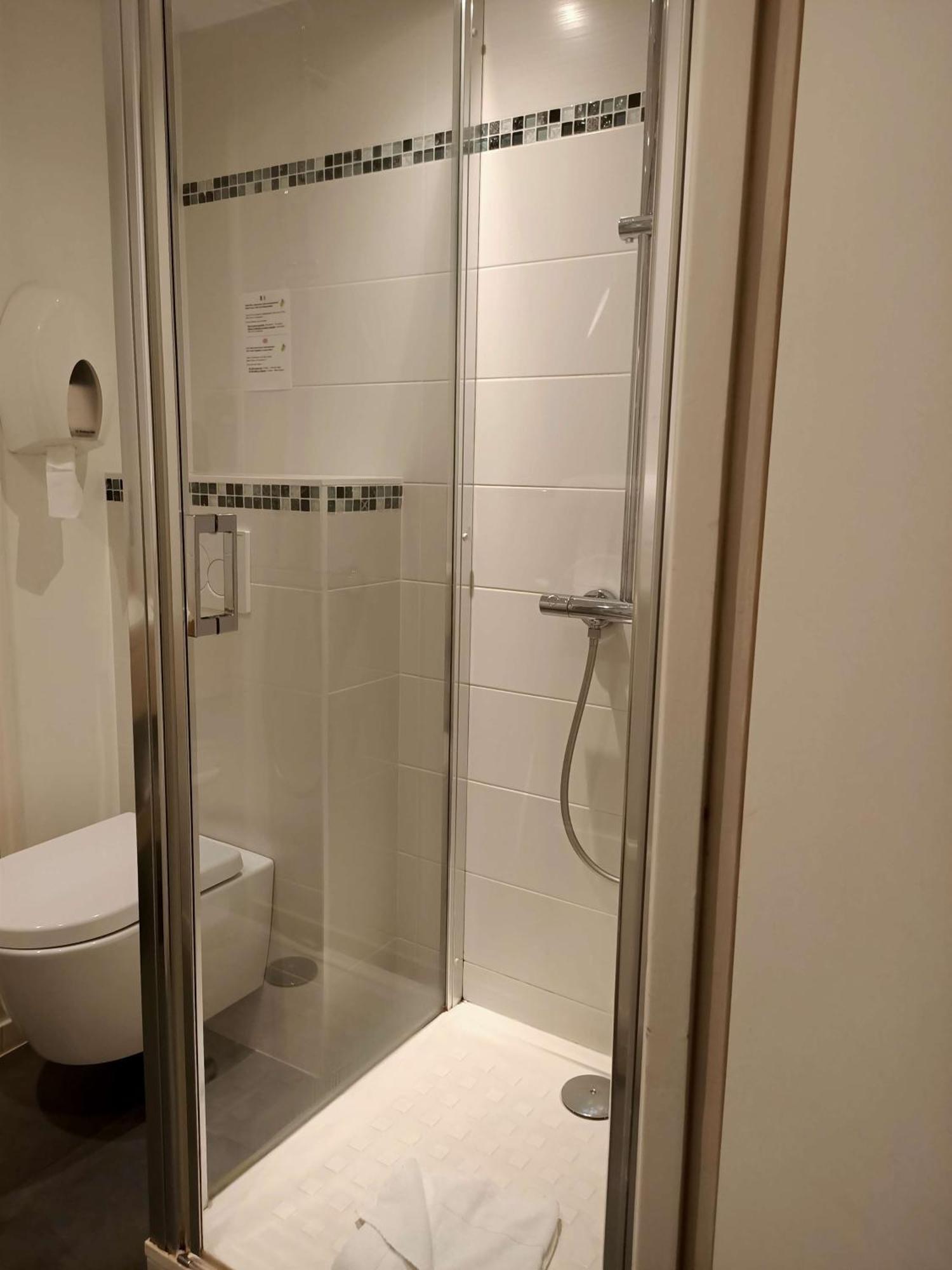 פורניק Brit Hotel Les Alizes מראה חיצוני תמונה